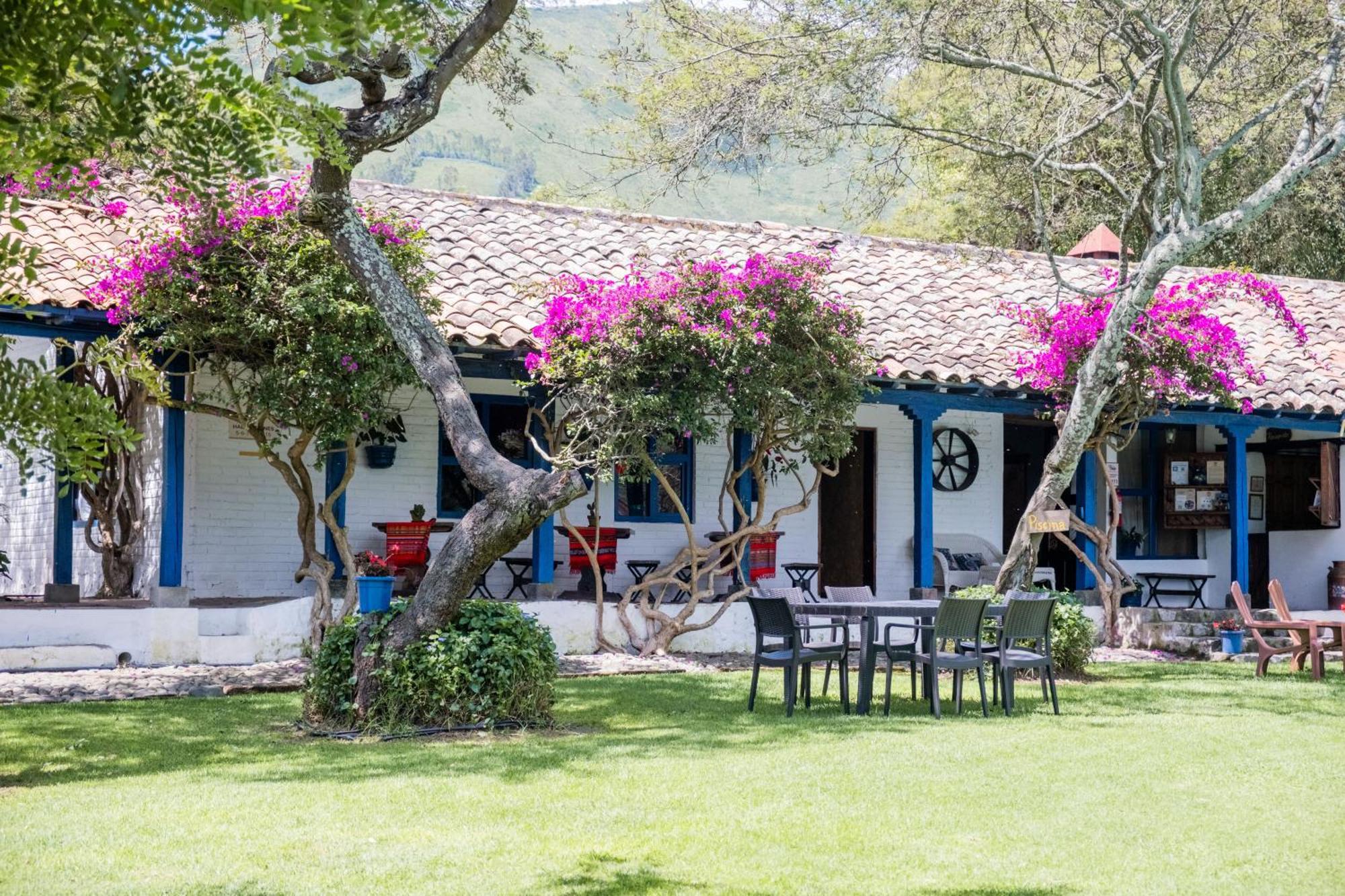 Tumbabiro Hacienda San Francisco酒店 外观 照片